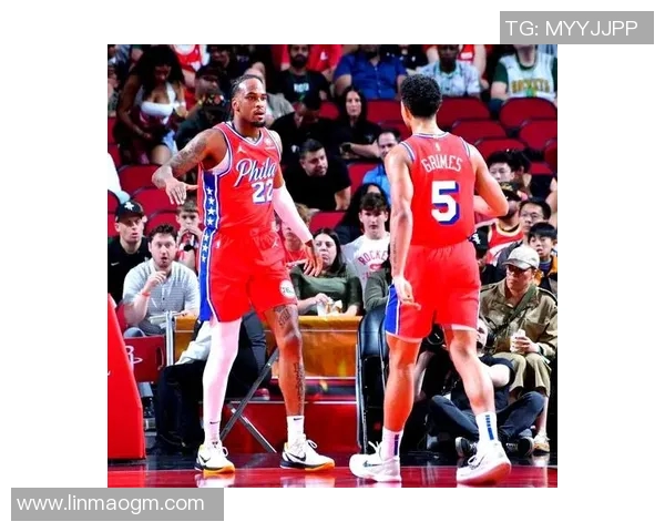 2006年火箭队与76人队激战回顾：经典对决与精彩瞬间的深度解析